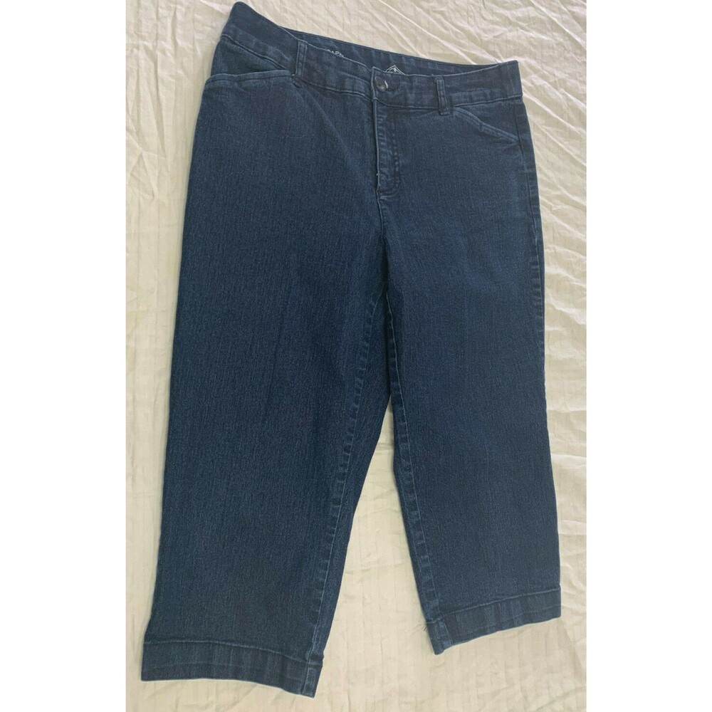 ST JOHNS BAY WOMENS JEANS CAPRIS PANTS SIZE 8